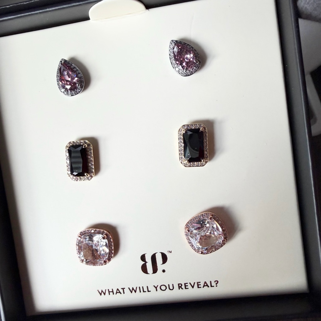 Bomb Party Bp - Simply Studs Collection 40$